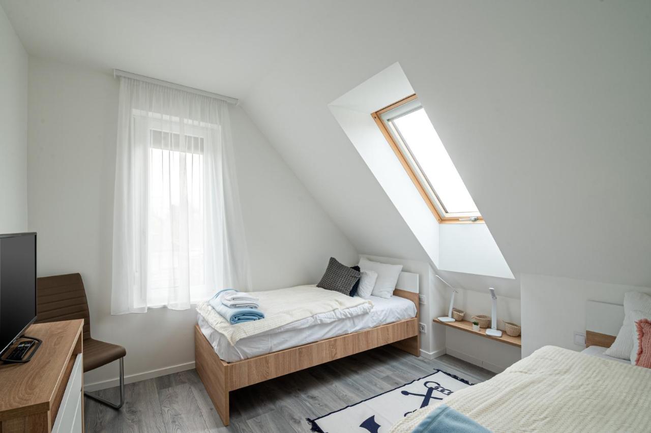 Roze Blue Design Apartments Чопак Экстерьер фото